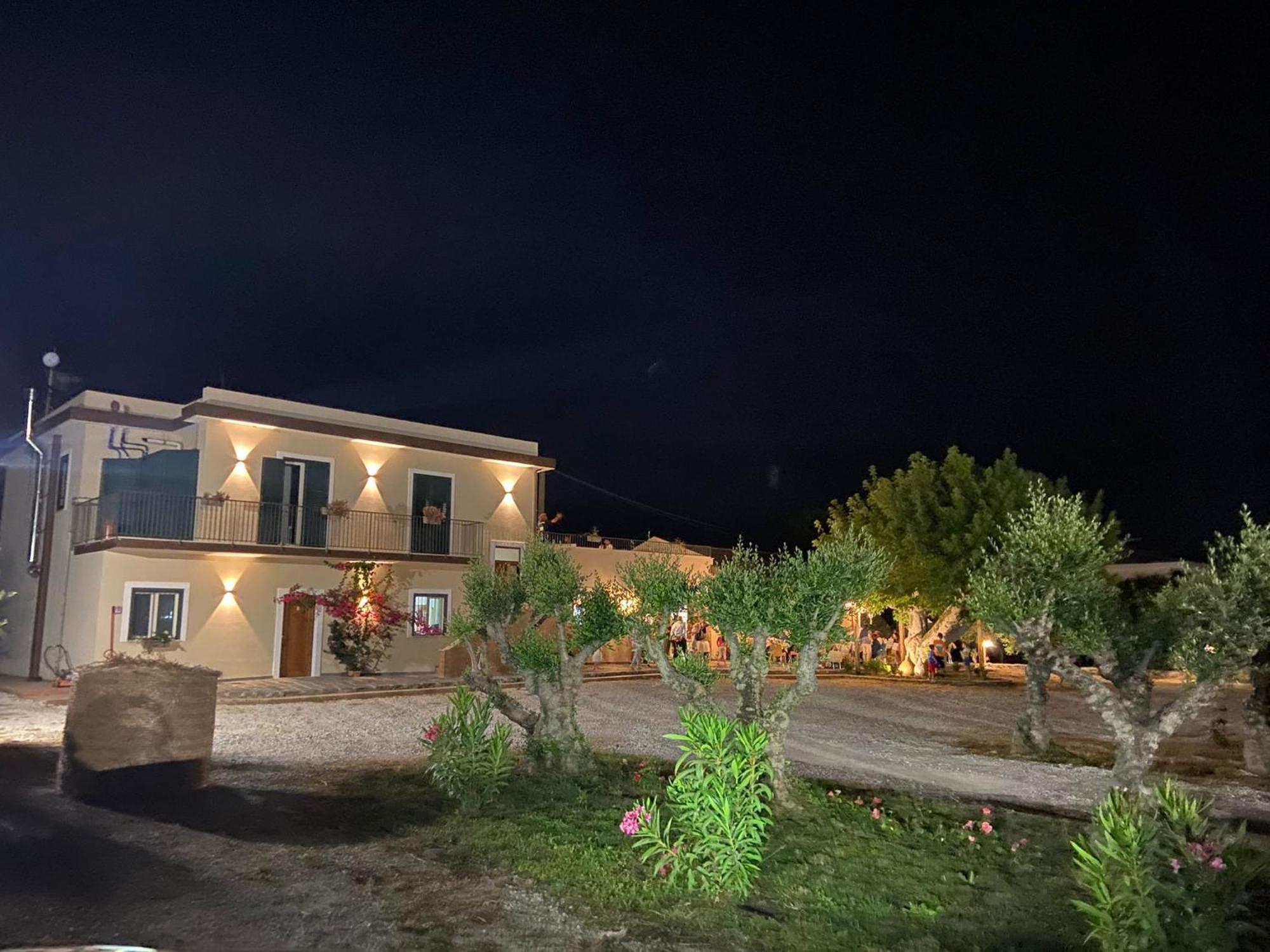 קאפאצ'יו-פאסטום B&B Tenuta San Michele מראה חיצוני תמונה